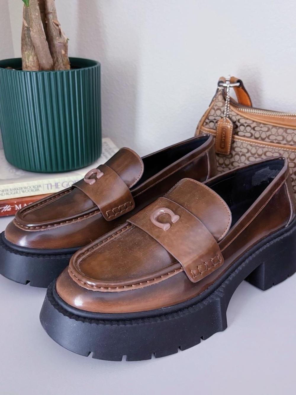 Coach Brown Chunky Lug Sole Platform Loafers Size 8 Dark Academia Preppy